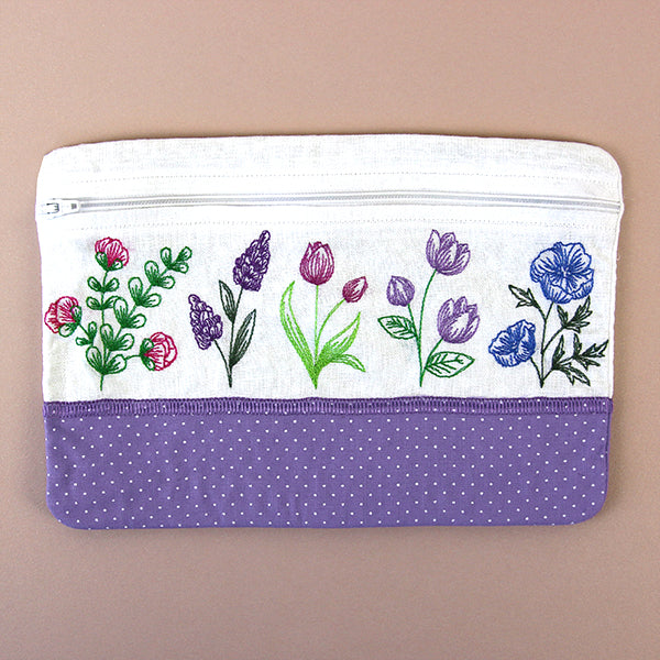 Dainty Wildflower Lined Zipper Pouch (In-the-Hoop)