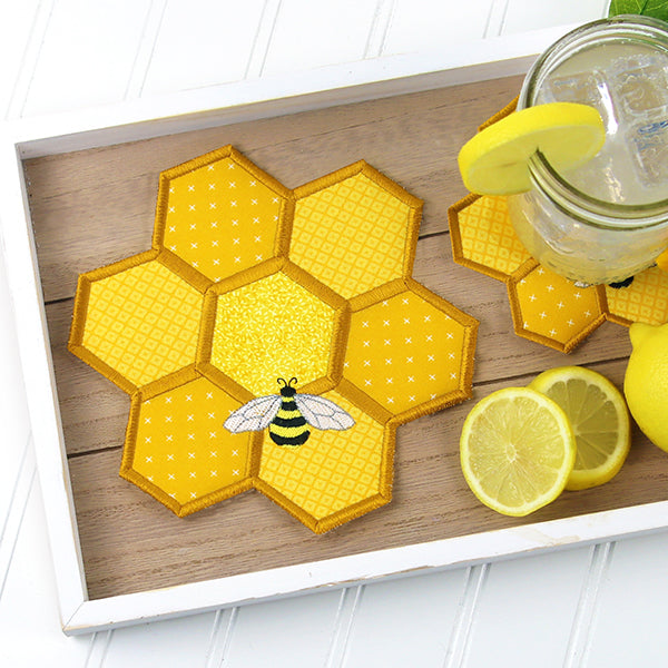 Buzzing Honeycomb Trivet (In-the-Hoop)