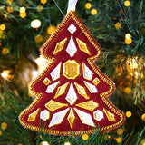 Bejeweled Christmas Tree Ornament (In-the-Hoop)