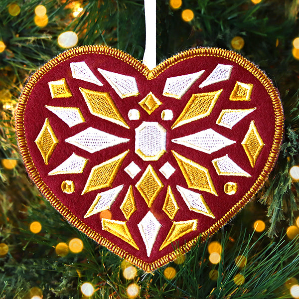 Bejeweled Christmas Heart Ornament (In-the-Hoop)