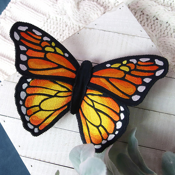 Graceful Monarch (In-the-Hoop)