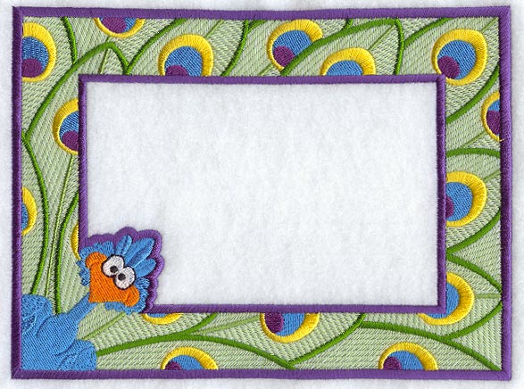 Single Peacock Photo Frame (In-the-Hoop)
