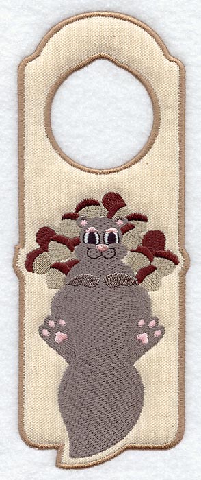 Squirrel Door Hanger (In-the-Hoop)