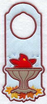 Bird Bath Door Hanger (In-the-Hoop)