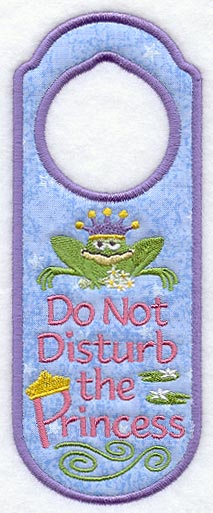 Princess and Frog Door Hanger (In-the-Hoop)