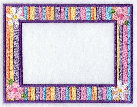 Bold Flowers Photo Frame (In-the-Hoop)