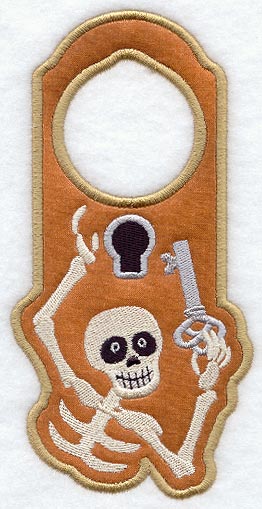 Skeleton Key Door Hanger (In-the-Hoop)