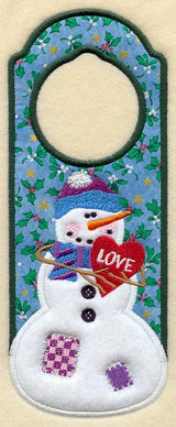 Love Snowman Door Hanger (In-the-Hoop)