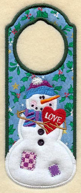 Love Snowman Door Hanger (In-the-Hoop)