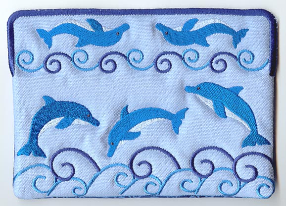 Dolphin and Waves Sunglasses Case (In-the-Hoop)