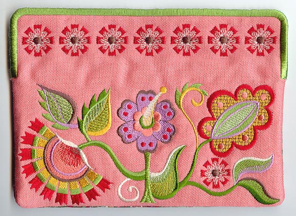 Jacobean Floral Sunglasses Case (In-the-Hoop)