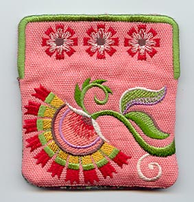Jacobean Floral Coin Purse (In-the-Hoop)
