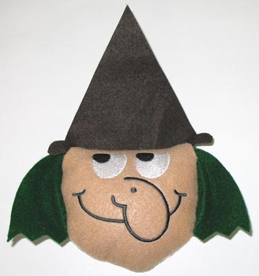 Witchy Woman Halloween Stuffie (In-the-Hoop)