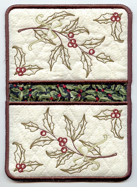 Boughs of Holly Pot Holder (In-the-Hoop)