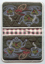Christmas Tea Set Pot Holder (In-the-Hoop)
