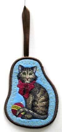 Victorian Christmas Cat Ornament (In-the-Hoop)