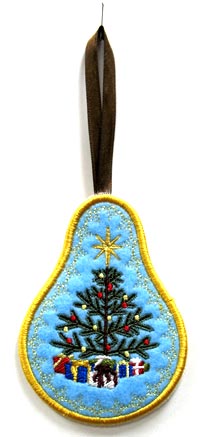 Christmas Tree Ornament (In-the-Hoop)