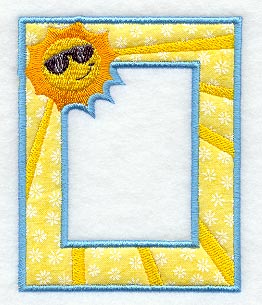 Sunny Skies Photo Frame (In-the-Hoop)