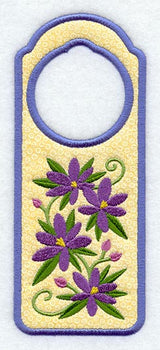 Crocus Door Hanger (In-the-Hoop)