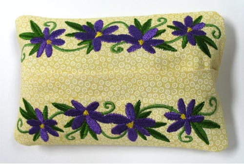 Crocus Tissue Holder (In-the-Hoop)