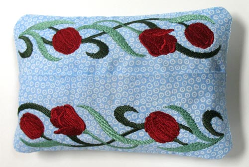 Tulips Tissue Holder (In-the-Hoop)
