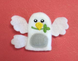 Dove Finger Puppet (In-the-Hoop)