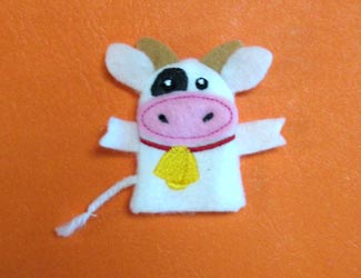 Cow Finger Puppet (In-the-Hoop)