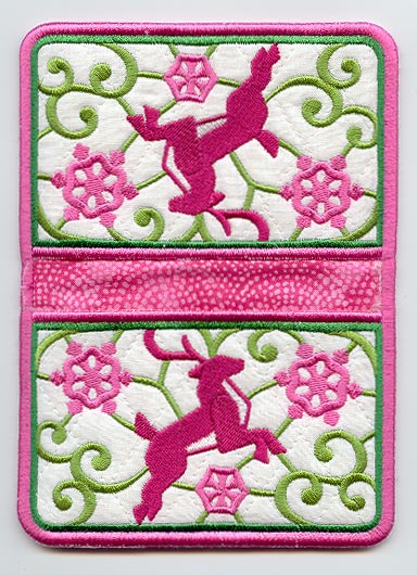 Reindeer Magic Pot Holder (In-the-Hoop)