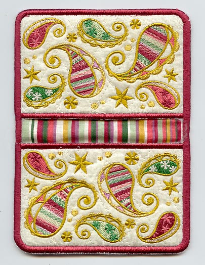 Christmas Paisley Pot Holder (In-the-Hoop)