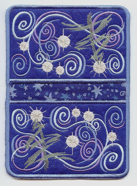 Whirling, Swirling Christmas Pot Holder (In-the-Hoop)