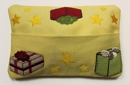 Christmas Gifts Tissue Holder (In-the-Hoop)