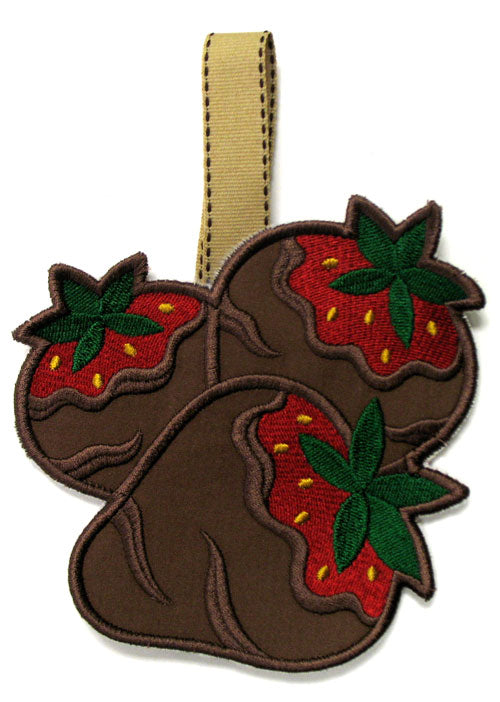 Tasty Treats Towel Topper - Chocolate Strawberries (In-the-Hoop)