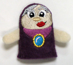 Wicked Stepmother Finger Puppet (In-the-Hoop)