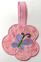 Butterfly Whimsy Towel Topper (In-the-Hoop)