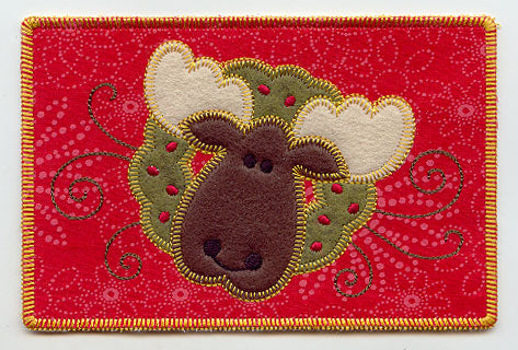 Christmas Moose (Postcard) (In-the-Hoop)