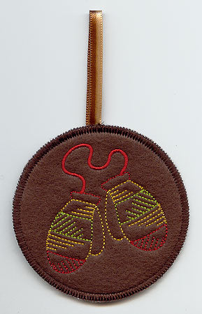 Christmas Mittens Ornament (In-the-Hoop)