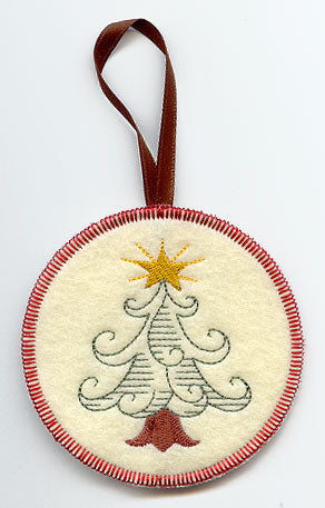 Christmas Tree Ornament (In-the-Hoop)