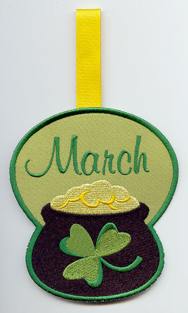 Monthly Towel Topper - March - Pot o' Gold (In-the-Hoop)