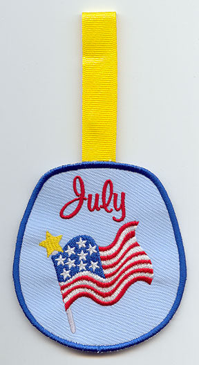 Monthly Towel Topper - July - American Flag (In-the-Hoop)