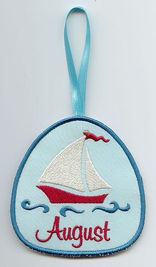 Monthly Towel Topper - August - Sailboat (In-the-Hoop)
