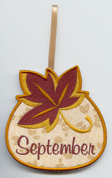 Monthly Towel Topper - September - Autumn Leaf (In-the-Hoop)