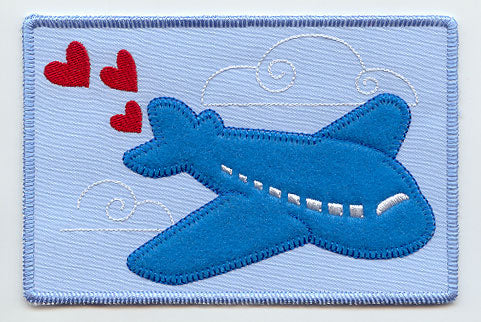 Love is in the Air (Postcard) (In-the-Hoop)