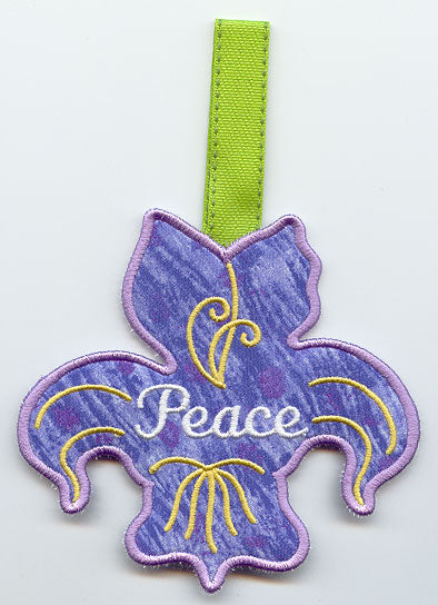 Iris Towel Topper - Peace (In-the-Hoop)