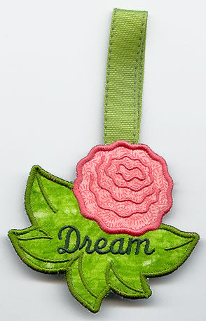 Carnation Towel Topper - Dream (In-the-Hoop)
