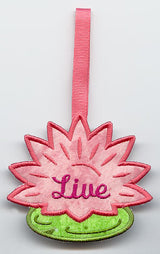 Water Lily Towel Topper - Live (In-the-Hoop)