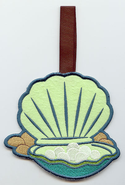 Sea Shell Towel Topper (In-the-Hoop)