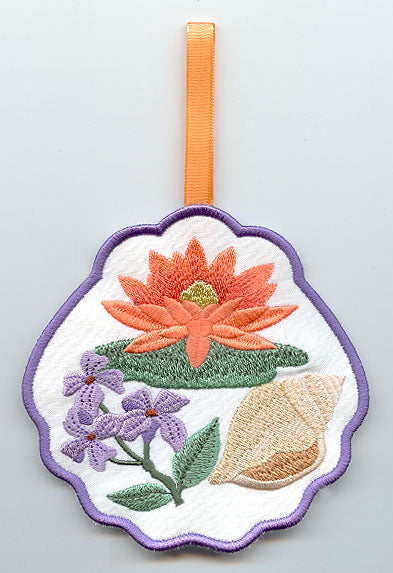 Island Paradise Towel Topper (In-the-Hoop)