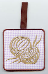 Towel Topper - Onions (In-the-Hoop)