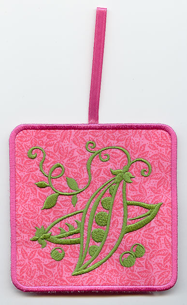 Towel Topper - Peas (In-the-Hoop)