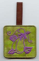 Towel Topper - Eggplant (In-the-Hoop)